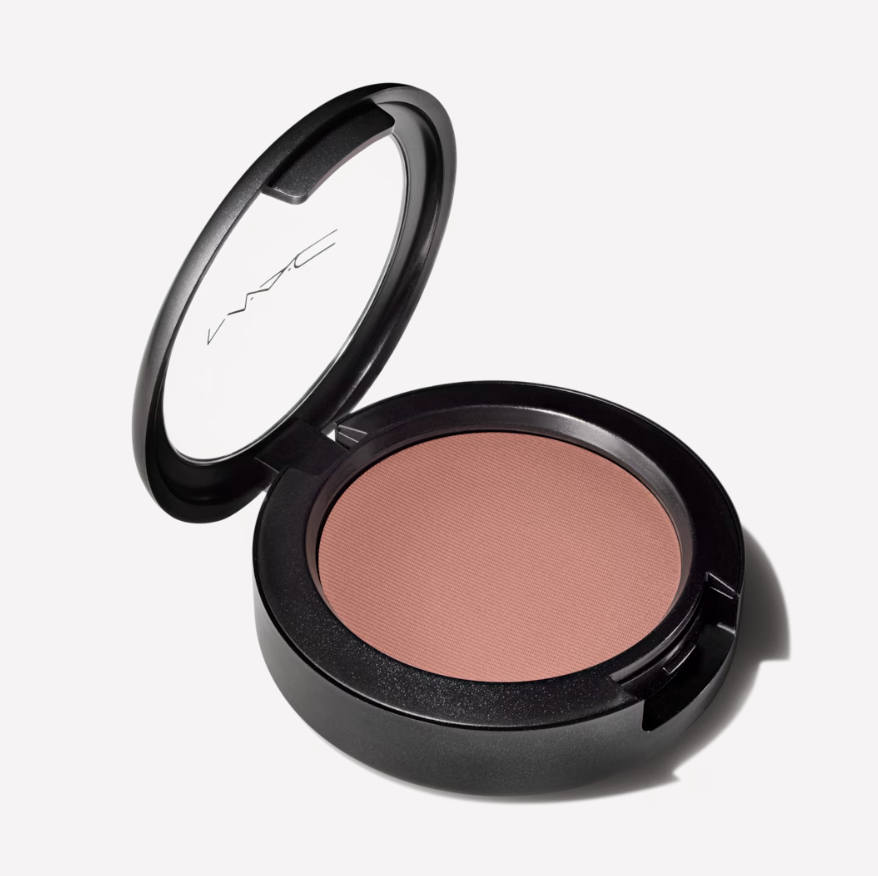 M·A·C Powder BlushBest Classic Powder Blush with Buildable Control