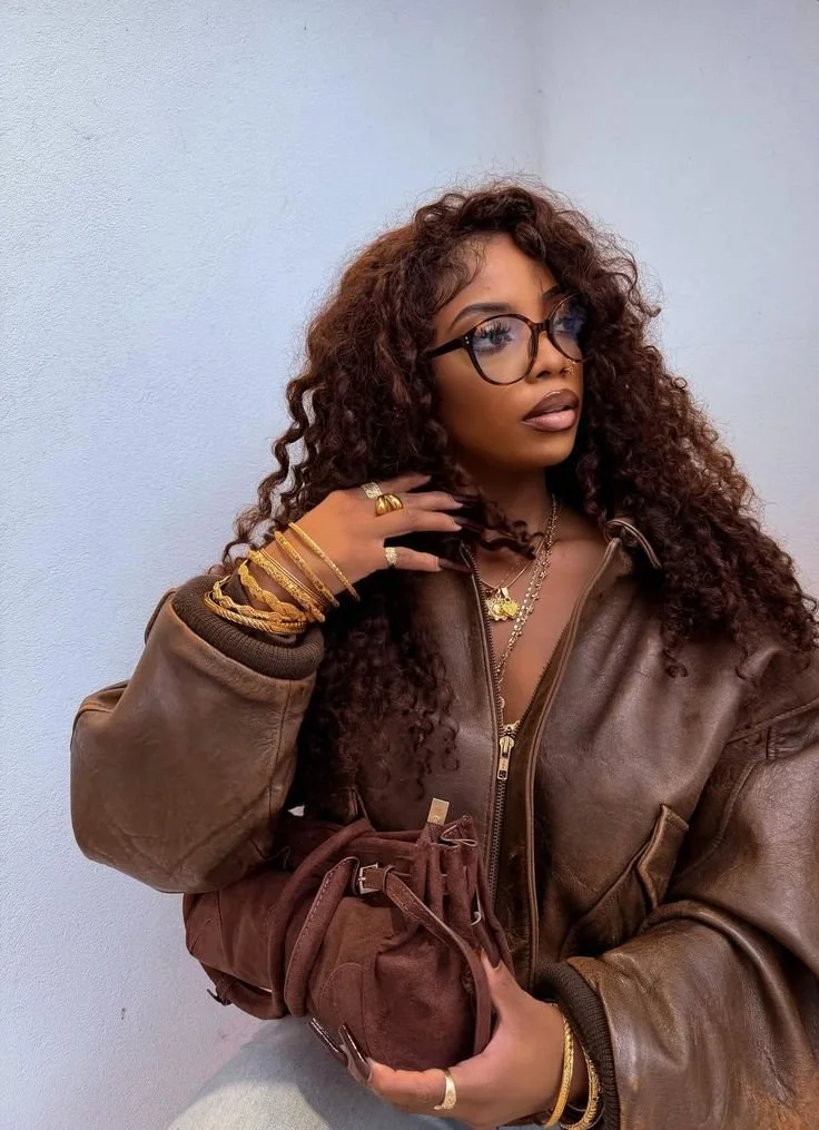 Brown Lipstick Is Back Here’s How Fashion Girls Are Wearing It This Fall