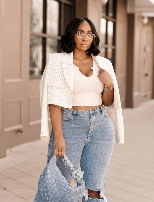 Find Your Perfect Fit The Best Jeans for Hourglass Figure — Autum Love