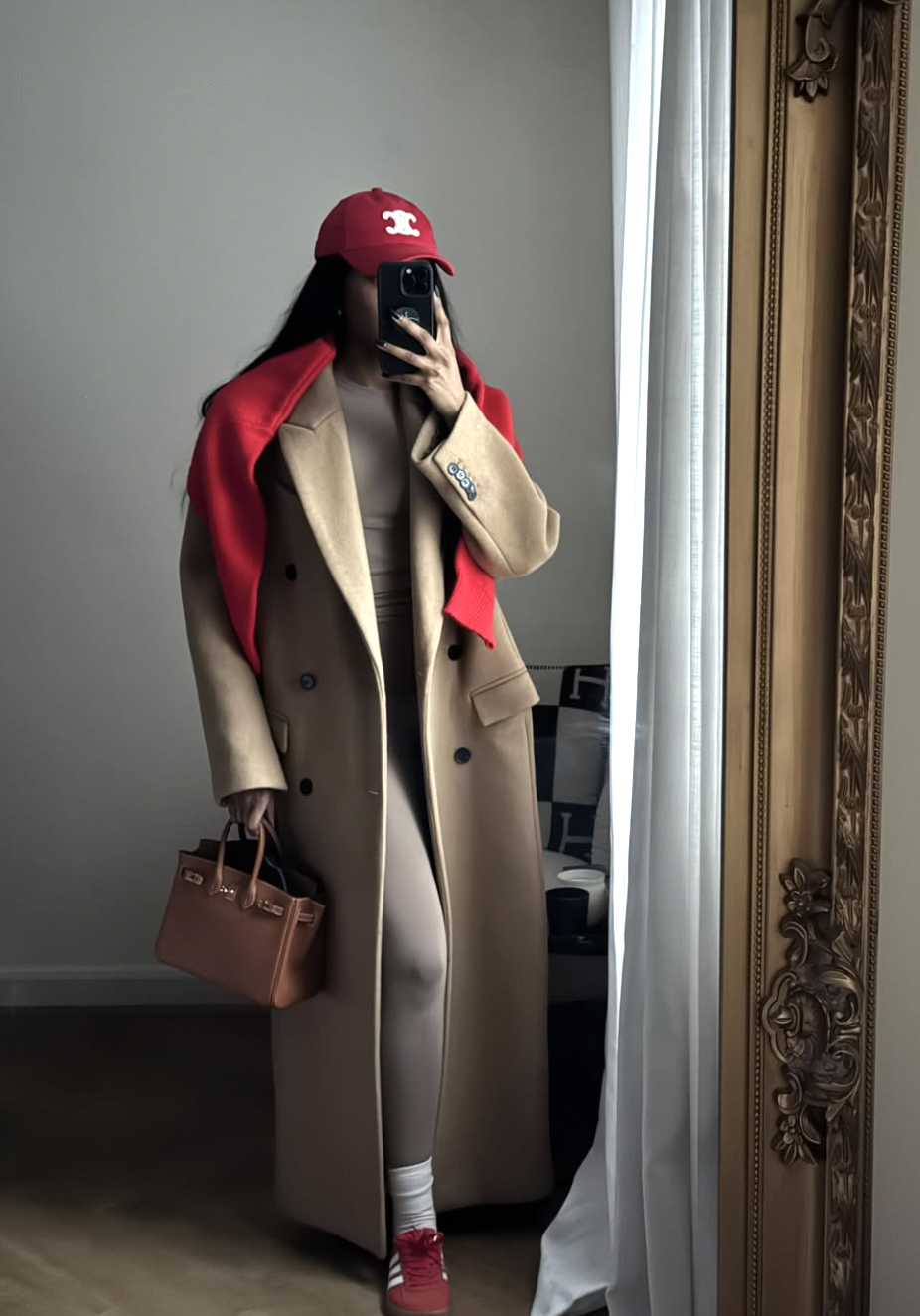 After Styling for Years, Here’s What Actually Works When Layering Your Outfits