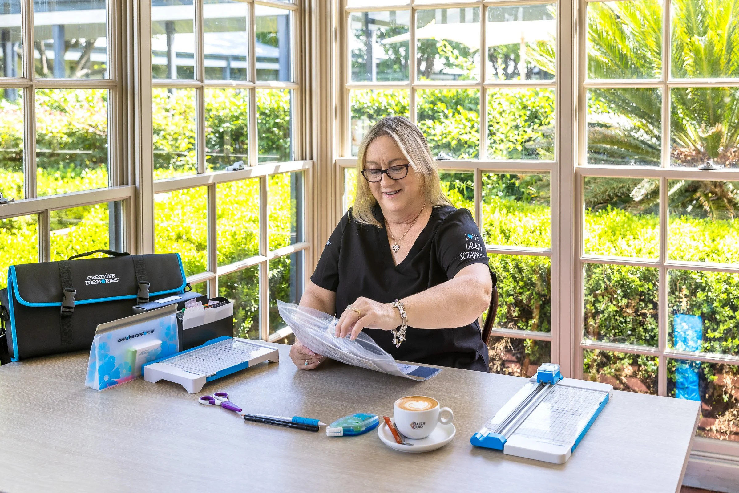 The Gazebo Restaurant at the Crowne Plaza Hawkesbury Valley is a  great backdrop for some branding photography.