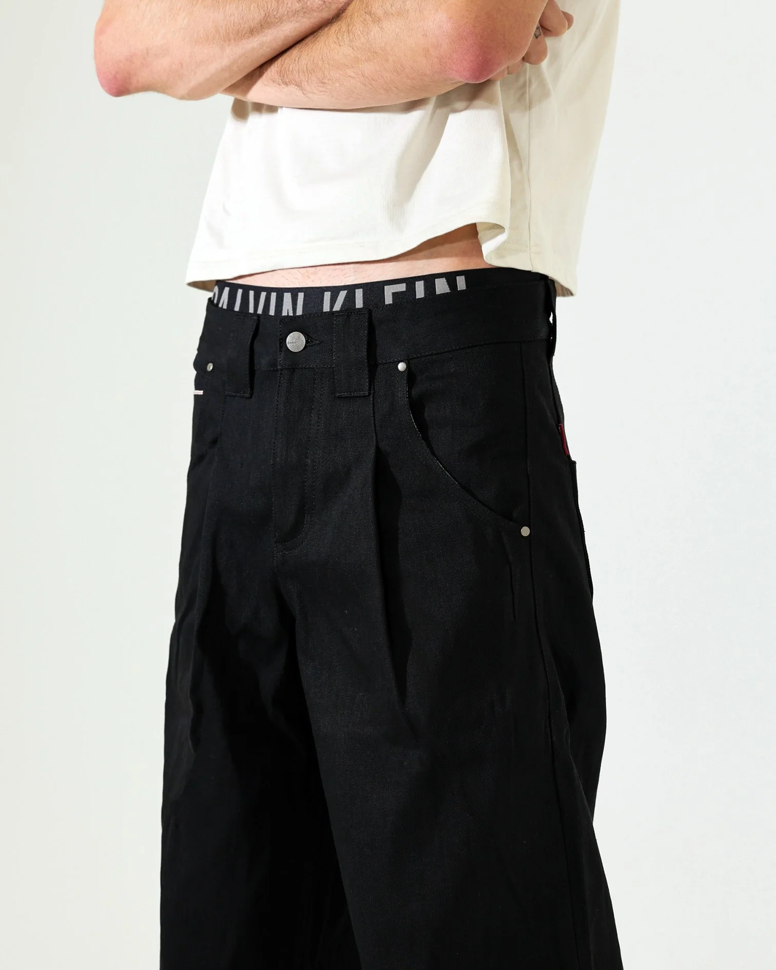 pleated selvedge ecom shots3.jpg