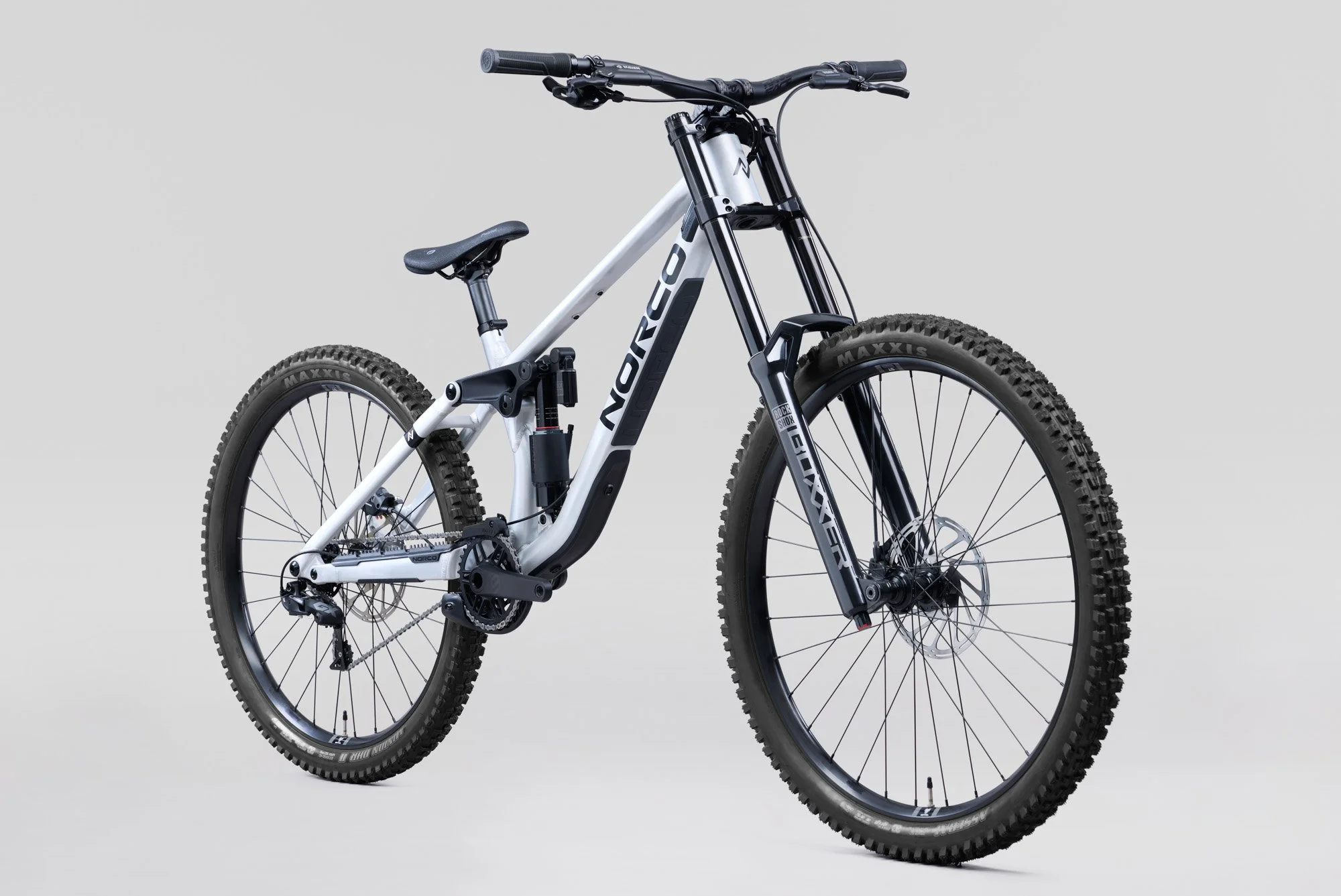 MY27 Torrent DH A1 Raw Alloy Silver Quarter View.jpg