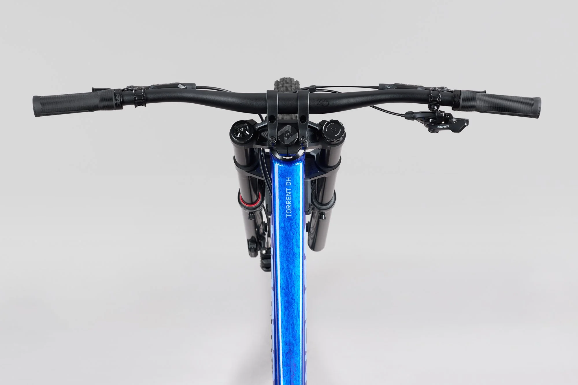 MY27 Torrent DH A1 Floating Blue POV.jpg