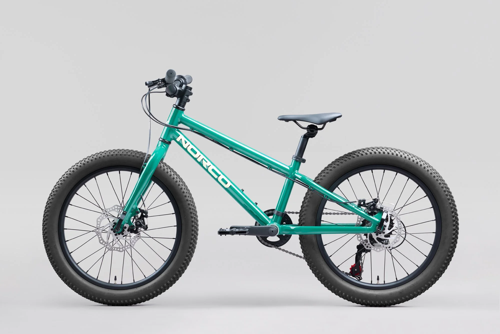 MY27 Storm Youth 20 Disc Green Side View NDS.jpg