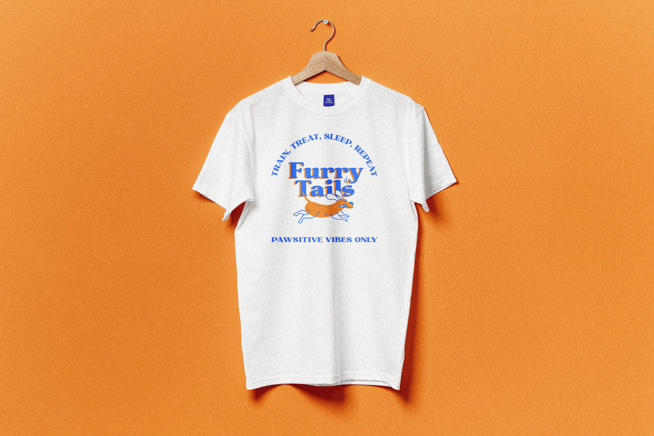 Hanging_T-Shirt_Mockup.png