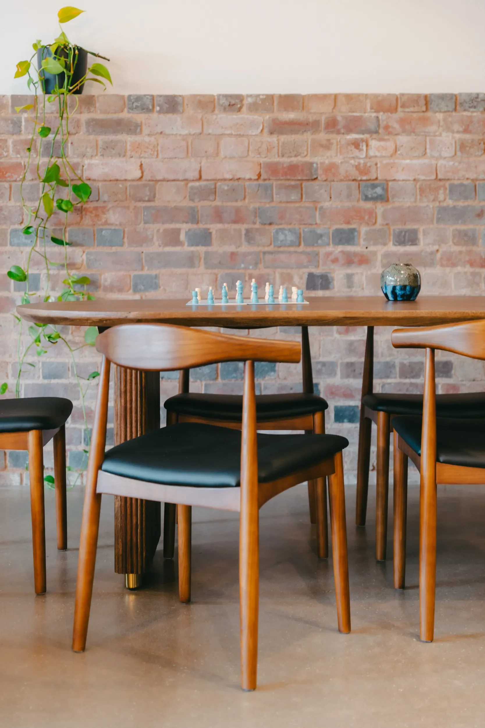Renovated loft apartment located in the Jewellery Quarter in Birmingham. Designed by San Stae Interior Design and Art Studio.