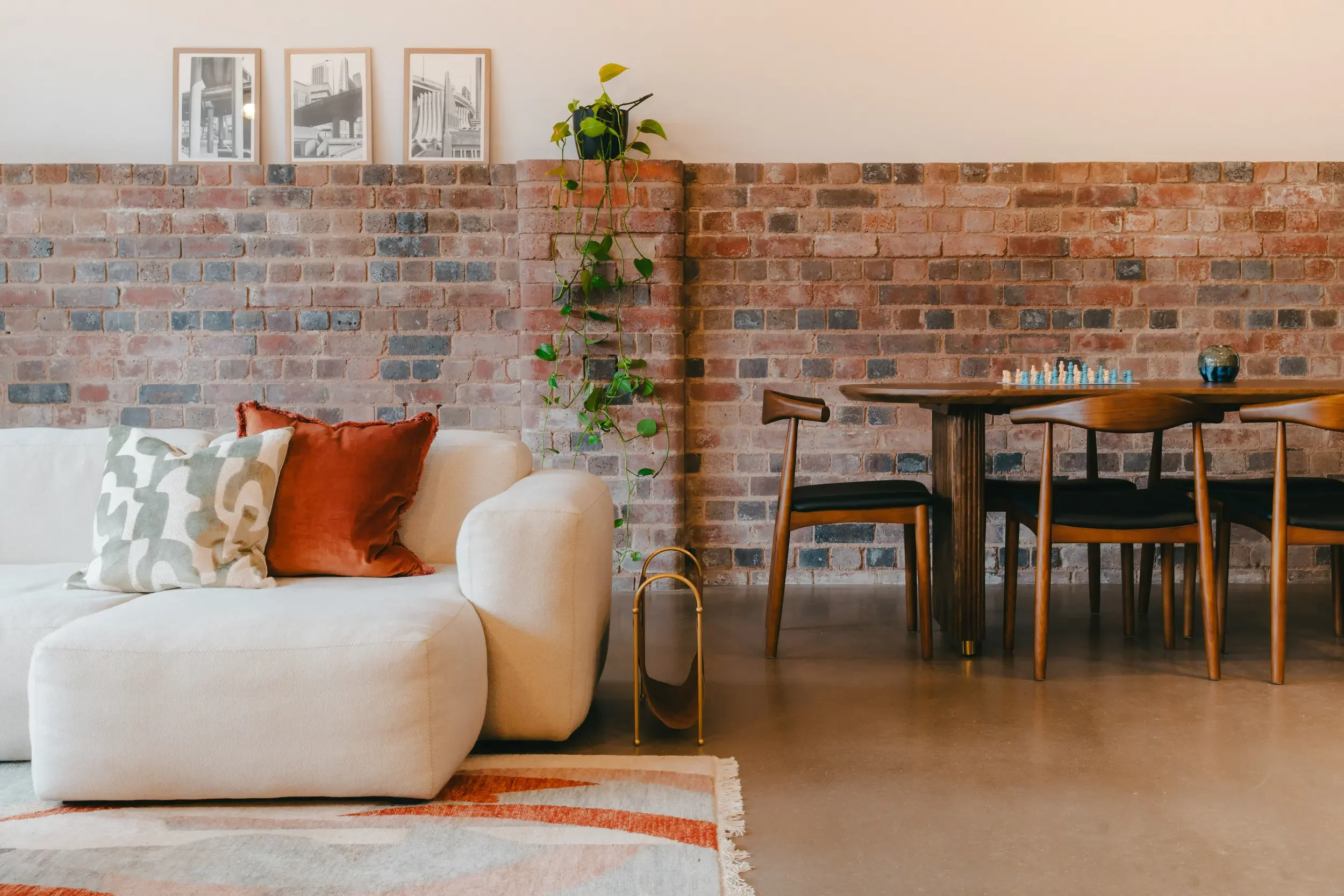 Renovated loft apartment located in the Jewellery Quarter in Birmingham. Designed by San Stae Interior Design and Art Studio.