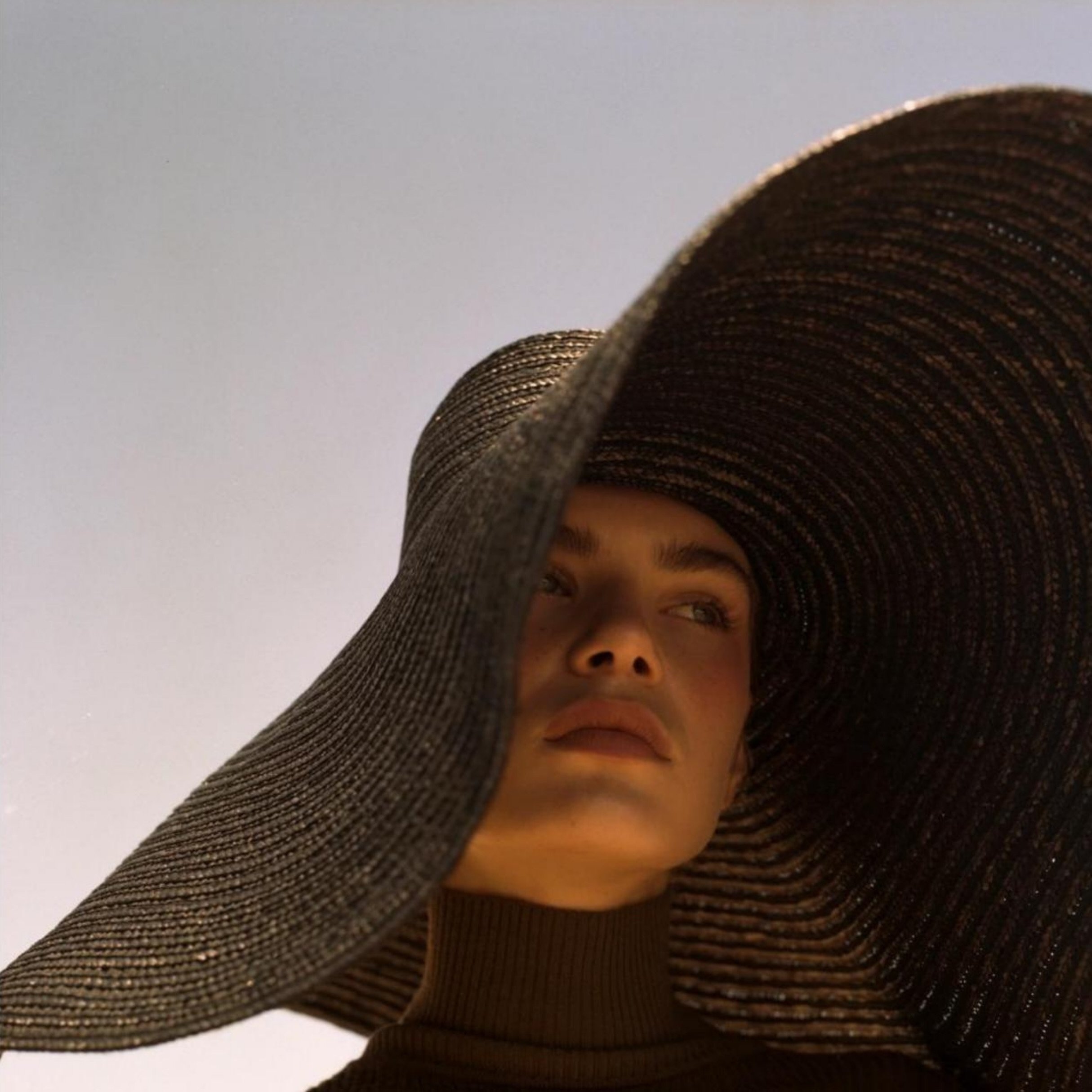 🩵
SPANISH SKY editorial
Harper&rsquo;s Bazaar TH
#creativedirection #casting