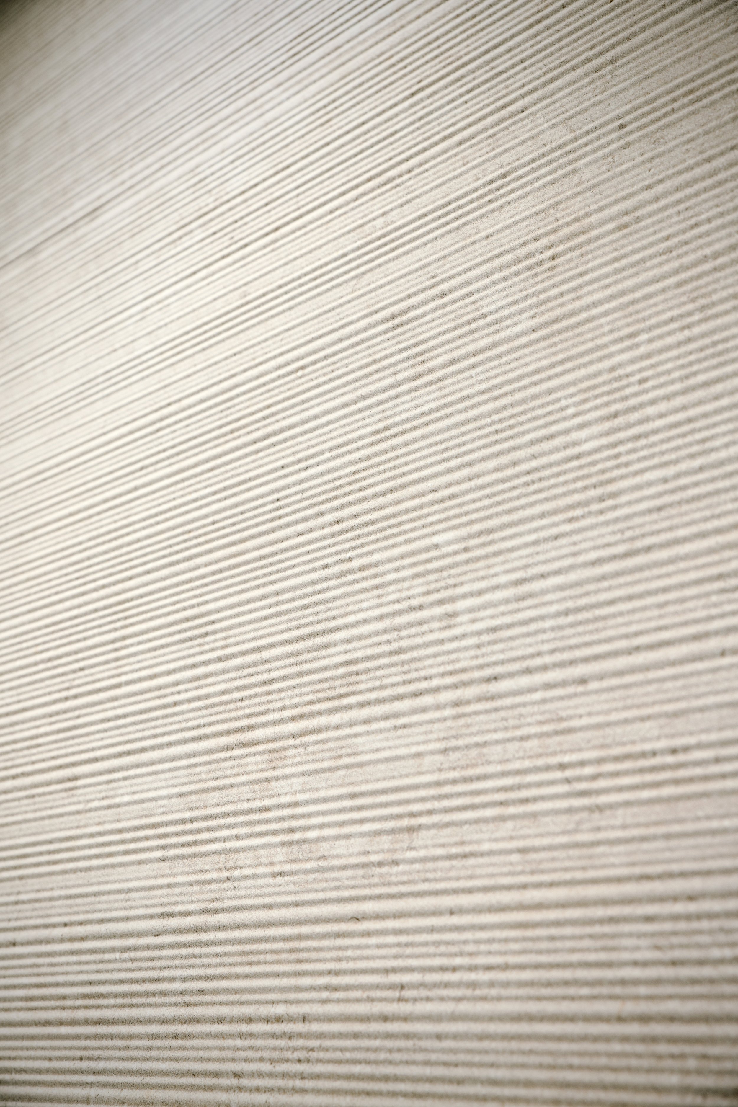 LIMESTONE_MACRO_RIBBED_ITALIAN_WHITE.jpg