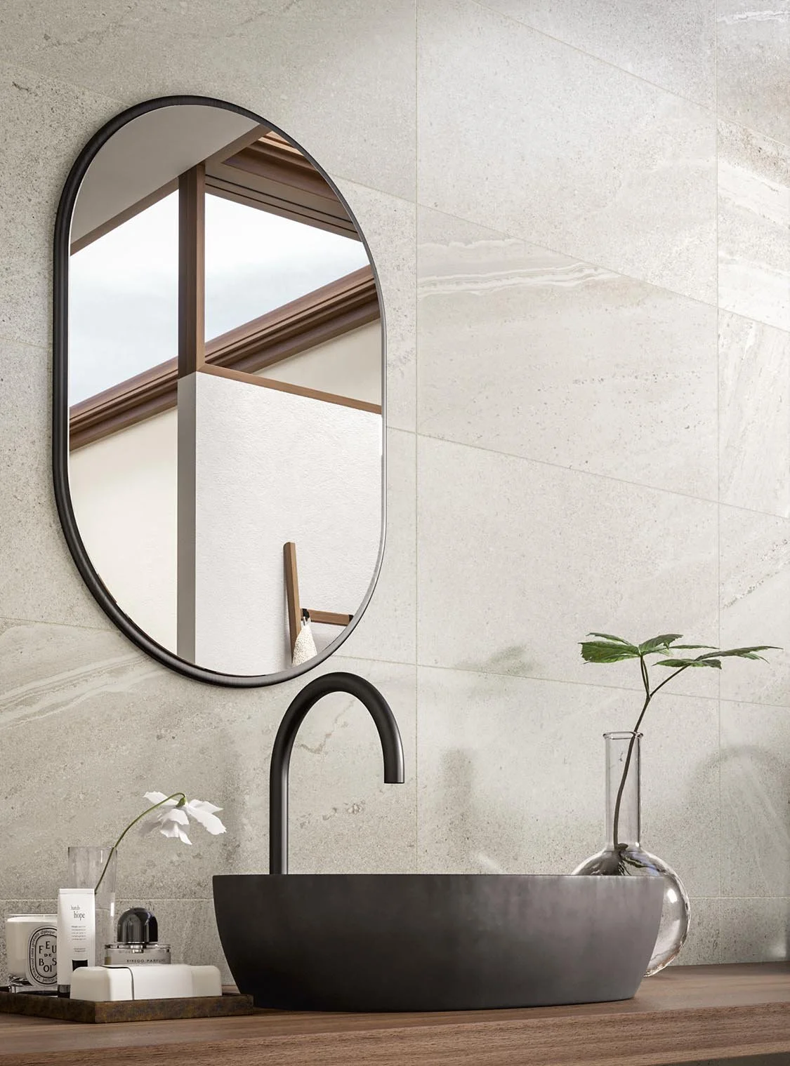 JOURNEY_SAREK_OTTA_BATHROOM_PART_01.jpg
