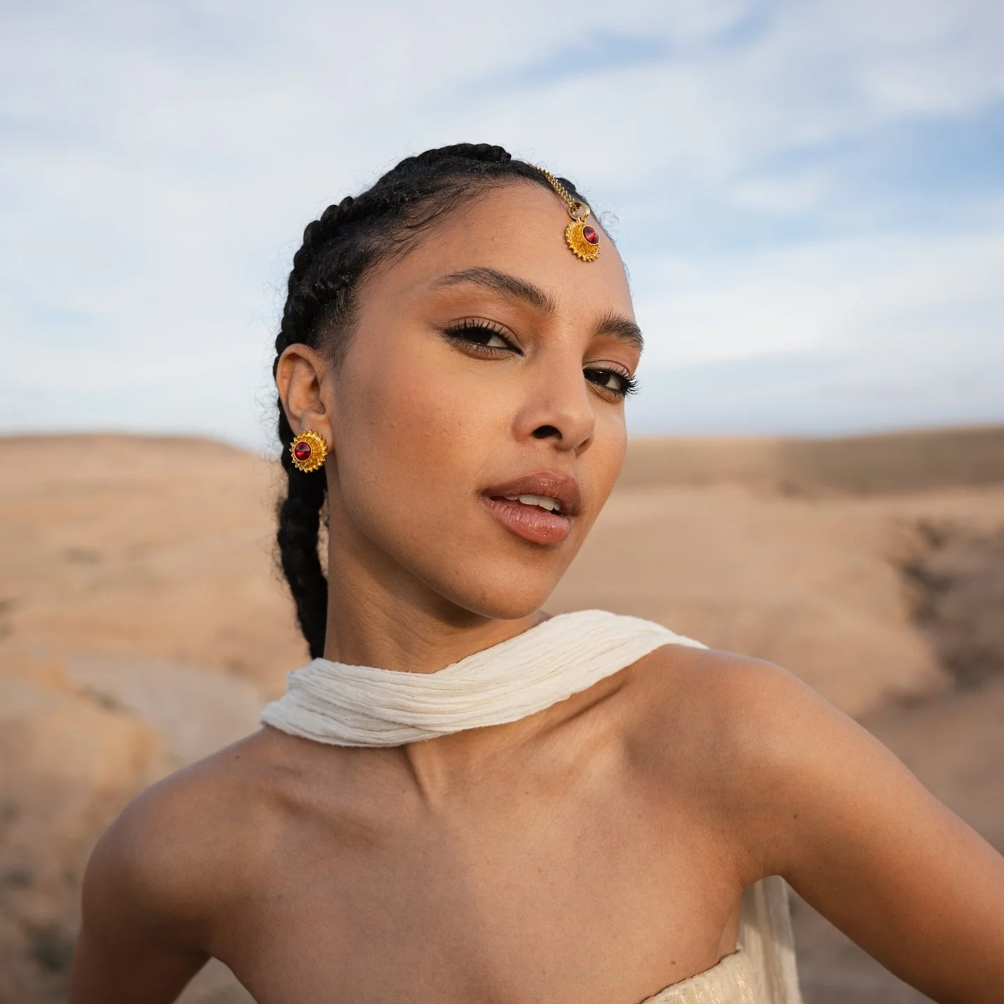 Soul Sisters ✨🫶🏽

Some of the incredible women that make up the @outofofficecreativeretreats sisterhood.