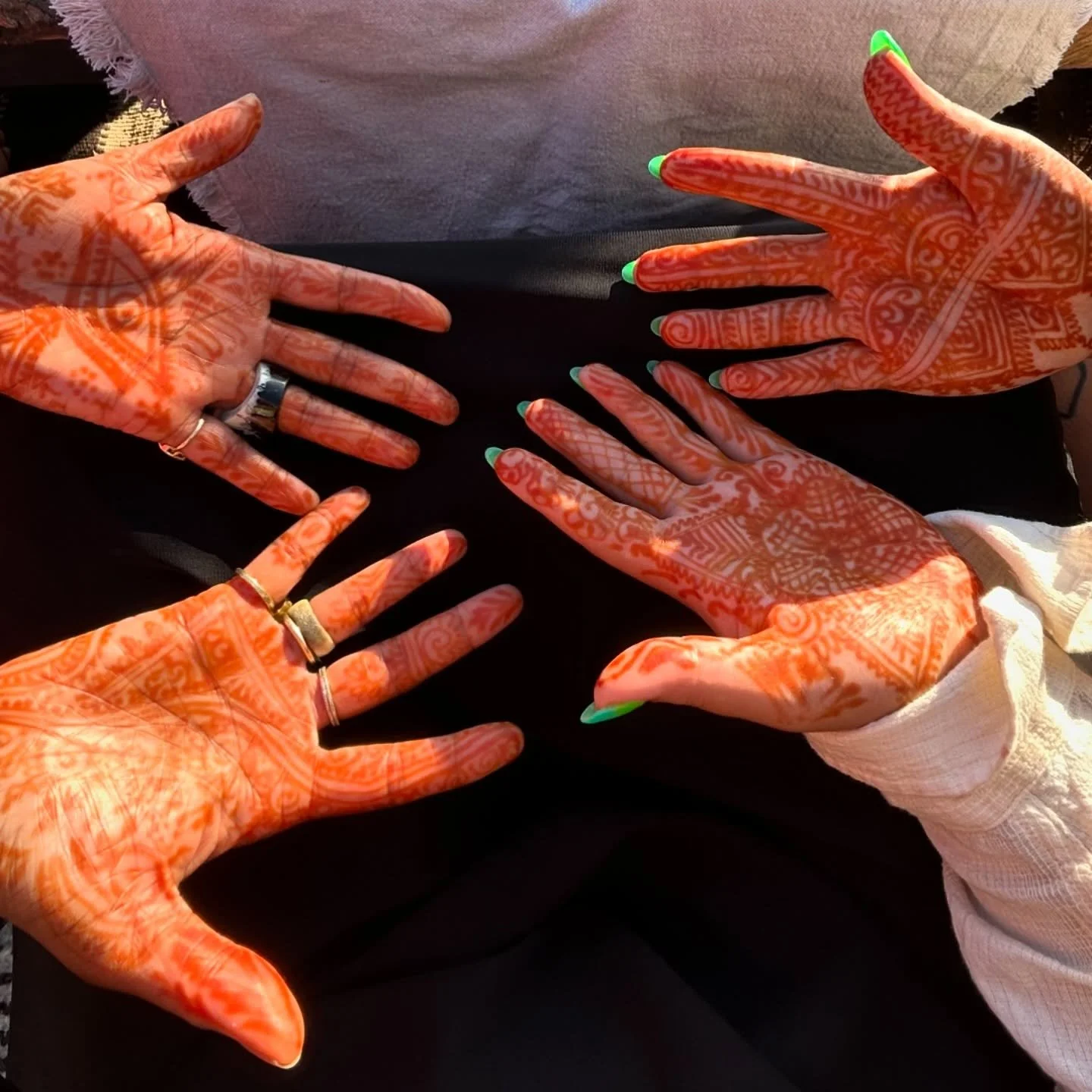 Memories of @outofofficecreativeretreats volume 1 - where the sisterhood began.