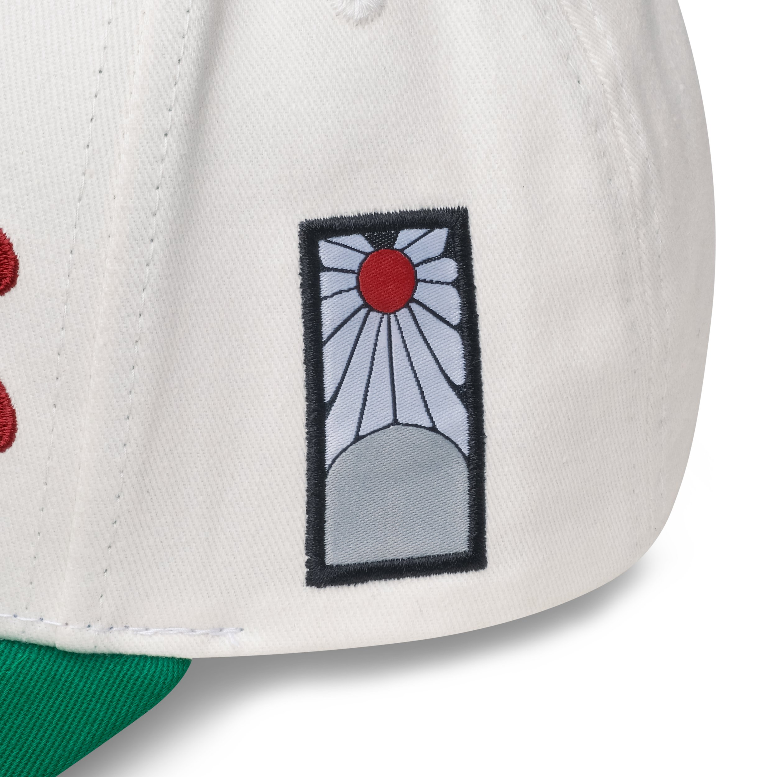Frontplay_Baseball Cap Low_Detail05_Off white,Kelly Green.jpg