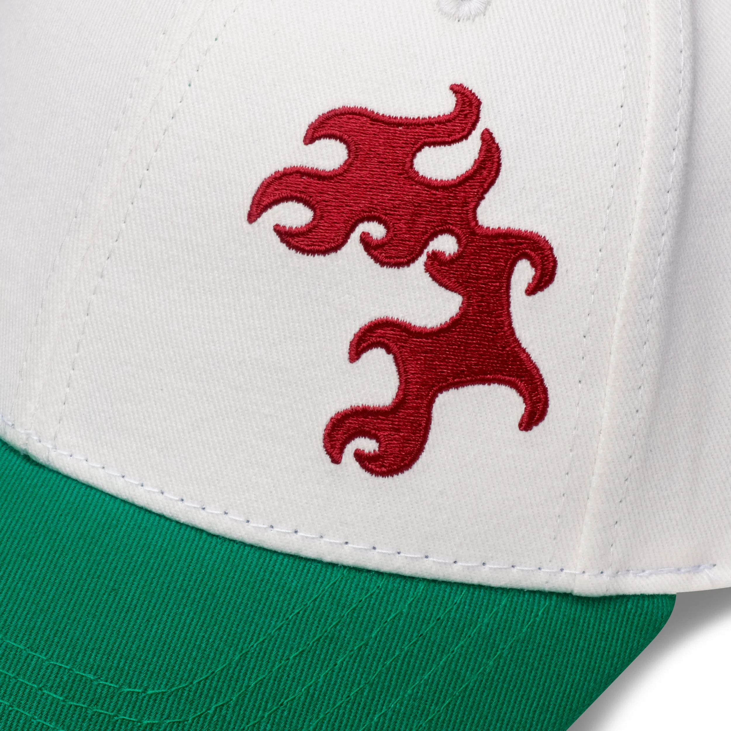 Frontplay_Baseball Cap Low_Detail01_Off white,Kelly Green.jpg