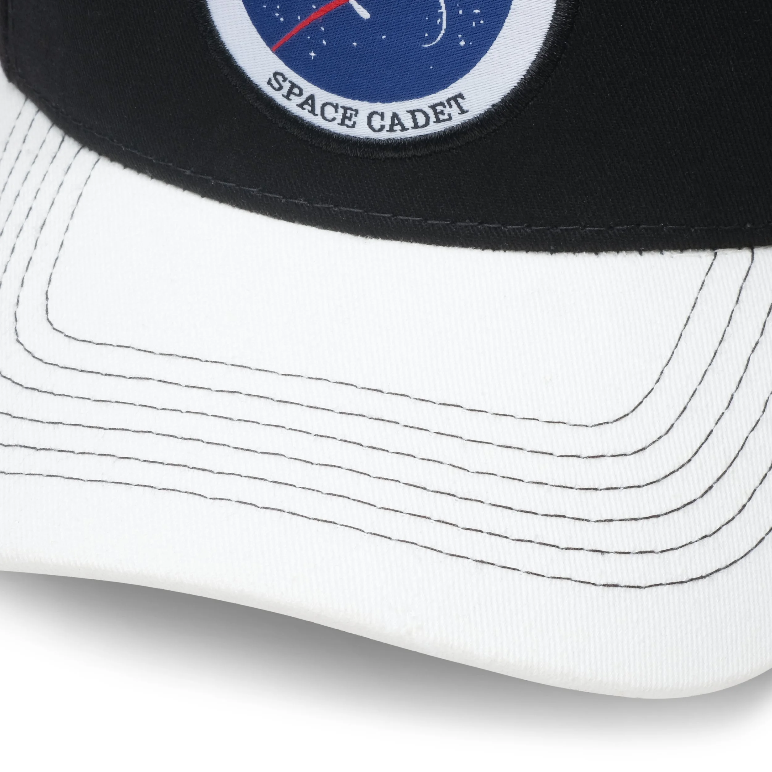 Frontplay_Baseball Cap A-frame_Detail02_Black,Off white,Royal.jpg