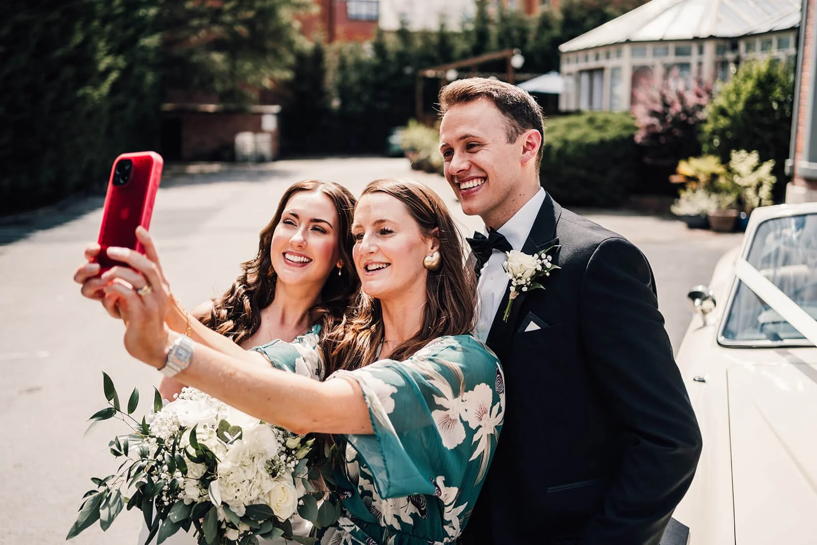 Summer Micro celebrant Wedding at The Faversham Leeds 39.jpg