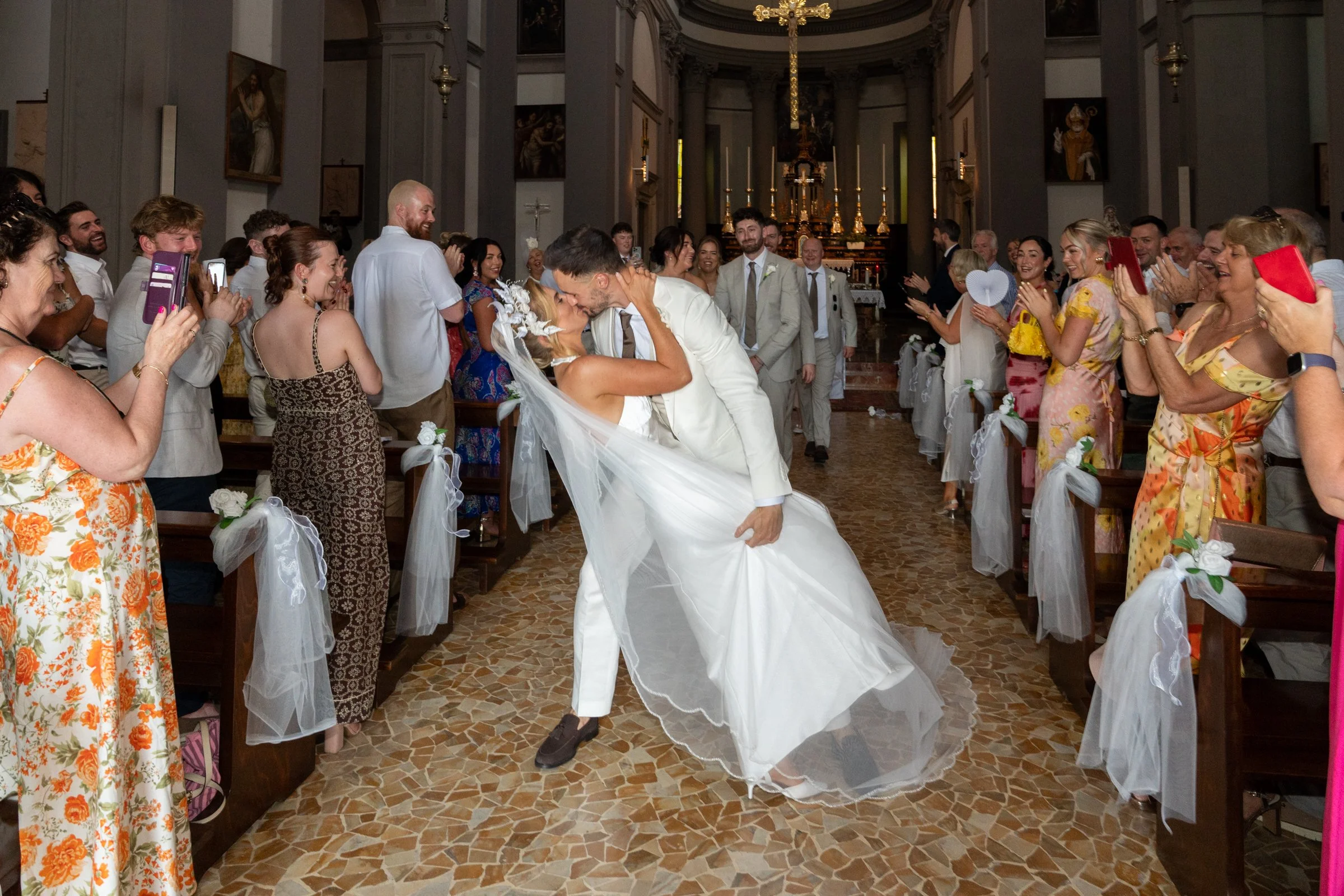 Hannah & Ryan - Cascina Capitanio -24.jpg