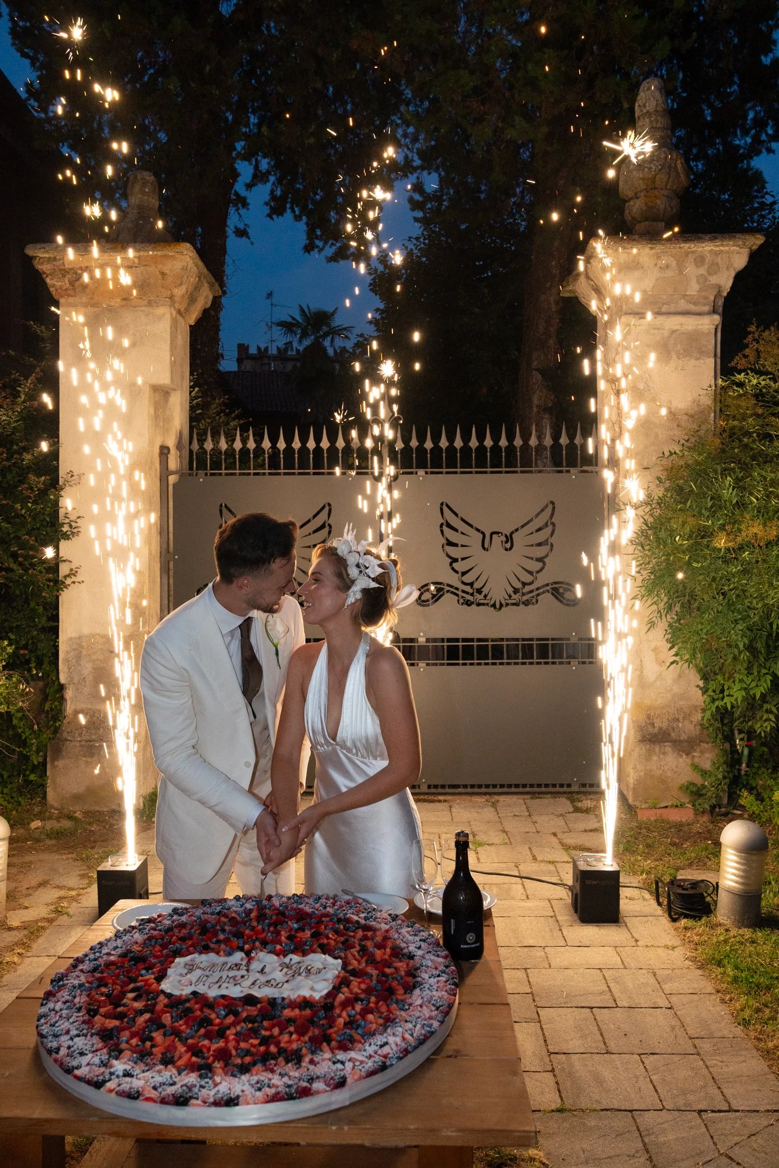 Hannah & Ryan - Cascina Capitanio -49.jpg