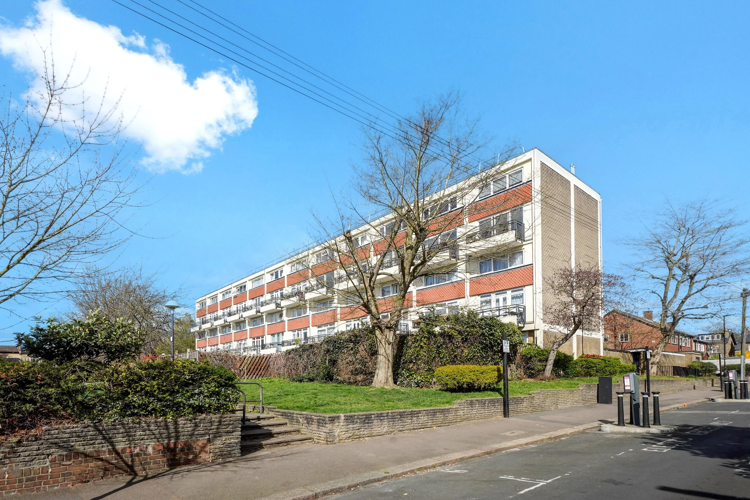 Park Court, Grosvenor Park Road | Walthamstow | £1800 pcm | LET AGREED