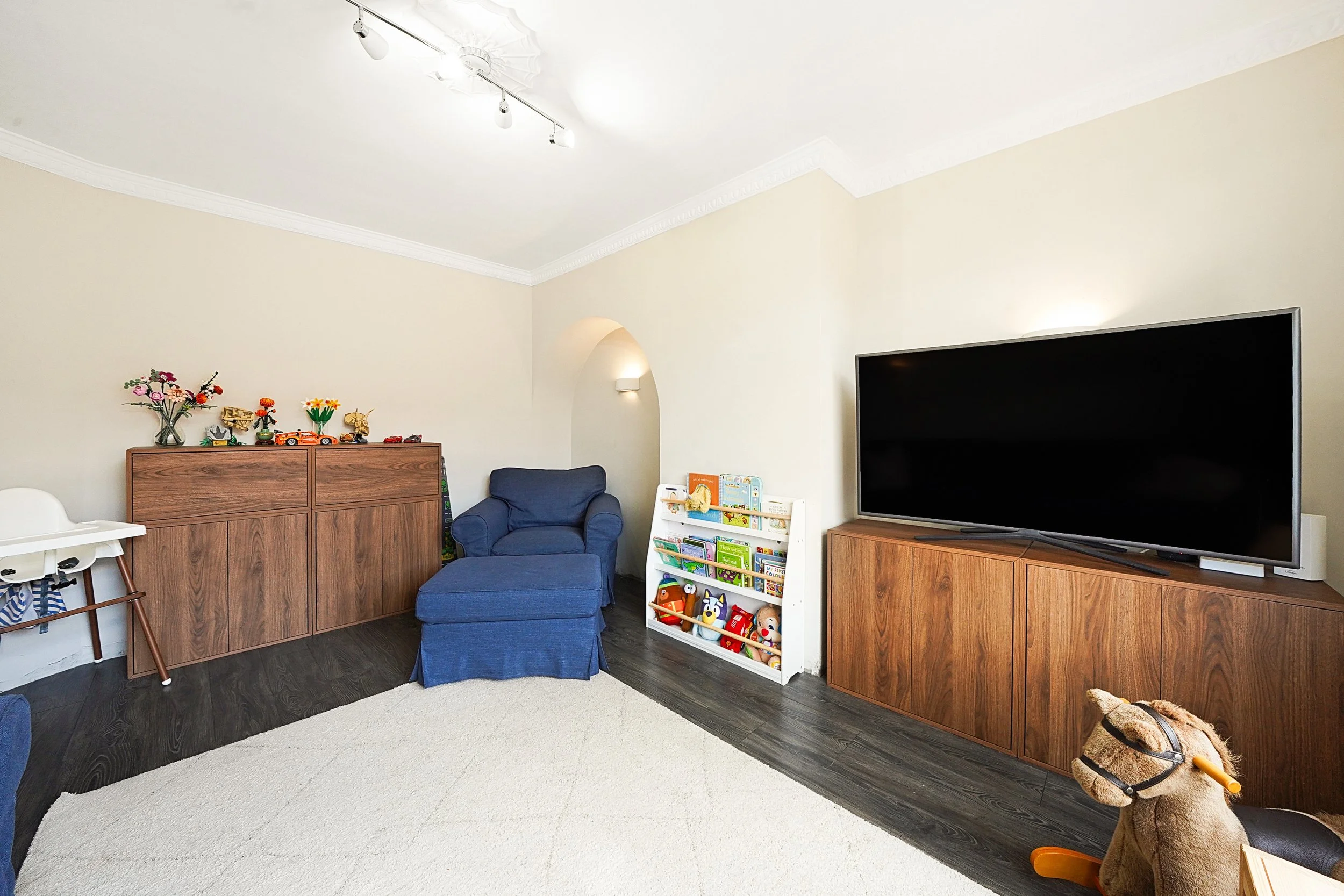 47 Bonham Road, Dagenham - lzTmK7bSdh4vyICr5XOe.jpg