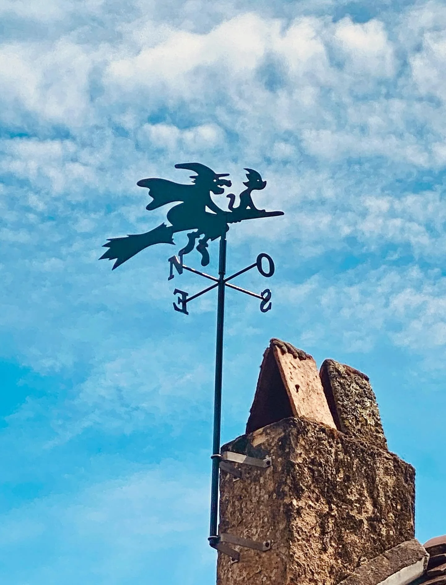 Samhain is coming 😉

Cercle de Samhain - 31 octobre &agrave; 20h sur zoom

#samhain #witch #sorciere #rituel #magie #coeurshaman #gardienne #sentinelle #celebration