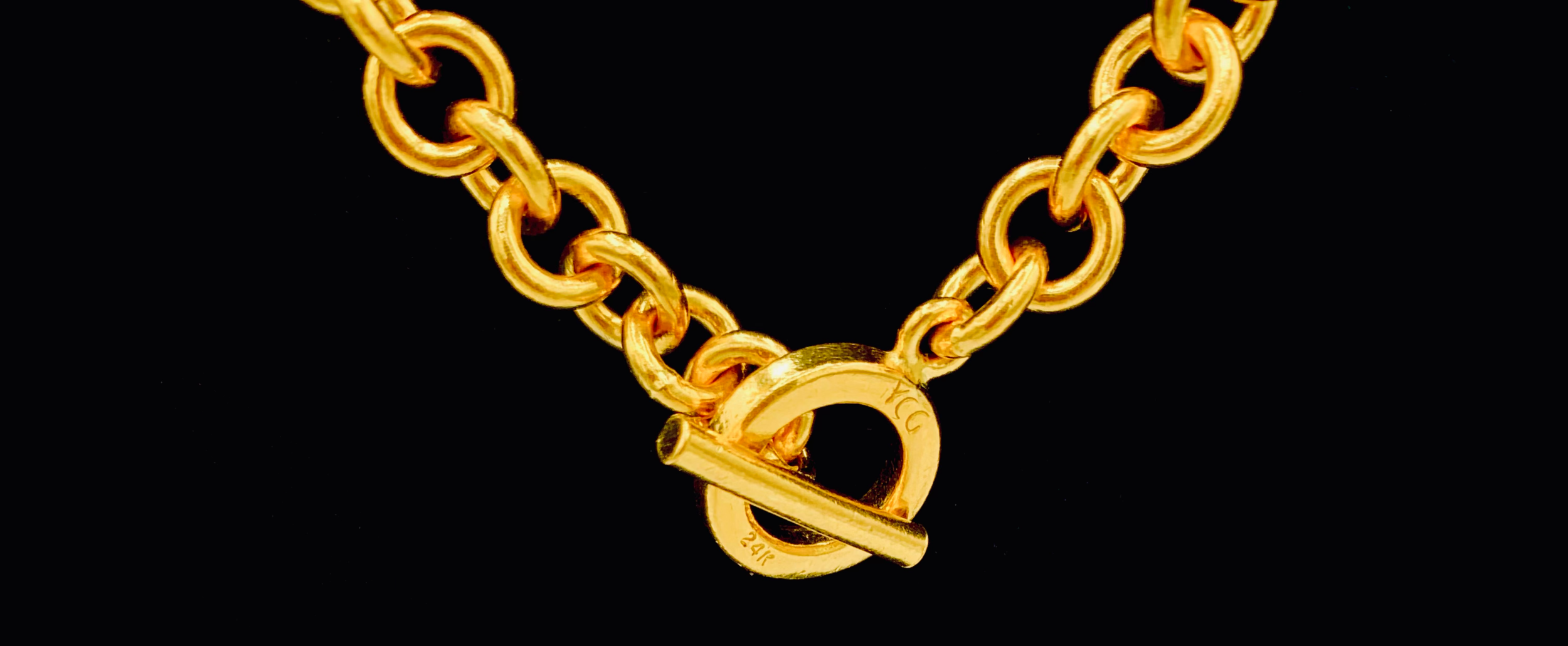 YINCITY%2BGOLD%2BROUND%2BLINK%2BCHAIN%2BCLOSEUP%2BTOGGLE%2BCLASP.png
