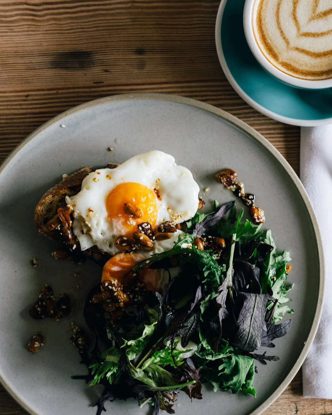 @gooseandbadger coffee, a fried egg on toast and our peanut rayu, there's no other way we would rather start a week off. 👌🤤​​​​​​​​​.
.
. 
#bridport #visitbridport #visitdorset #dorsetfoodie #cafeculture #wheretoeatinbridport #soulshine #happyfood 