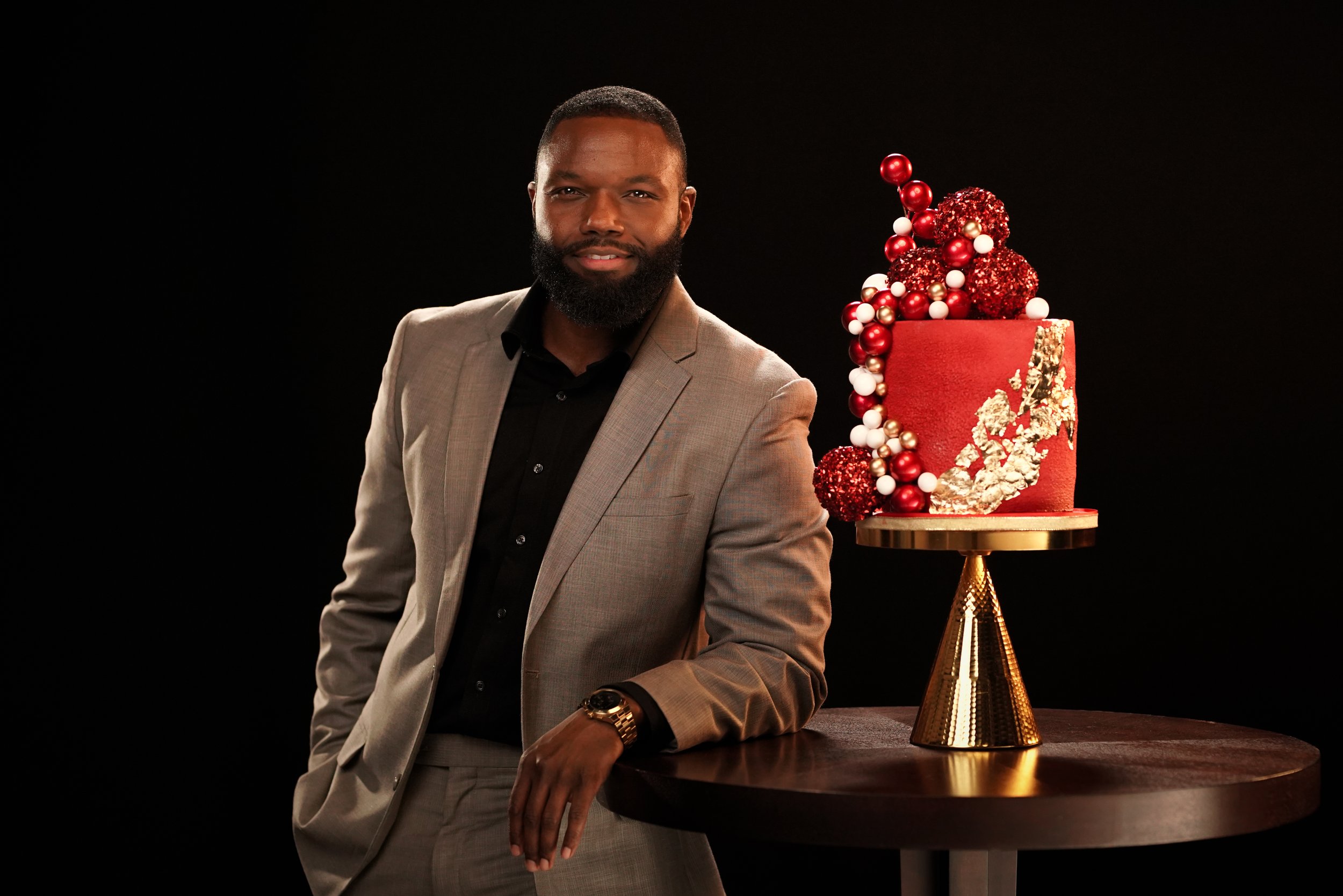 Tailored Cakes_-4.jpg