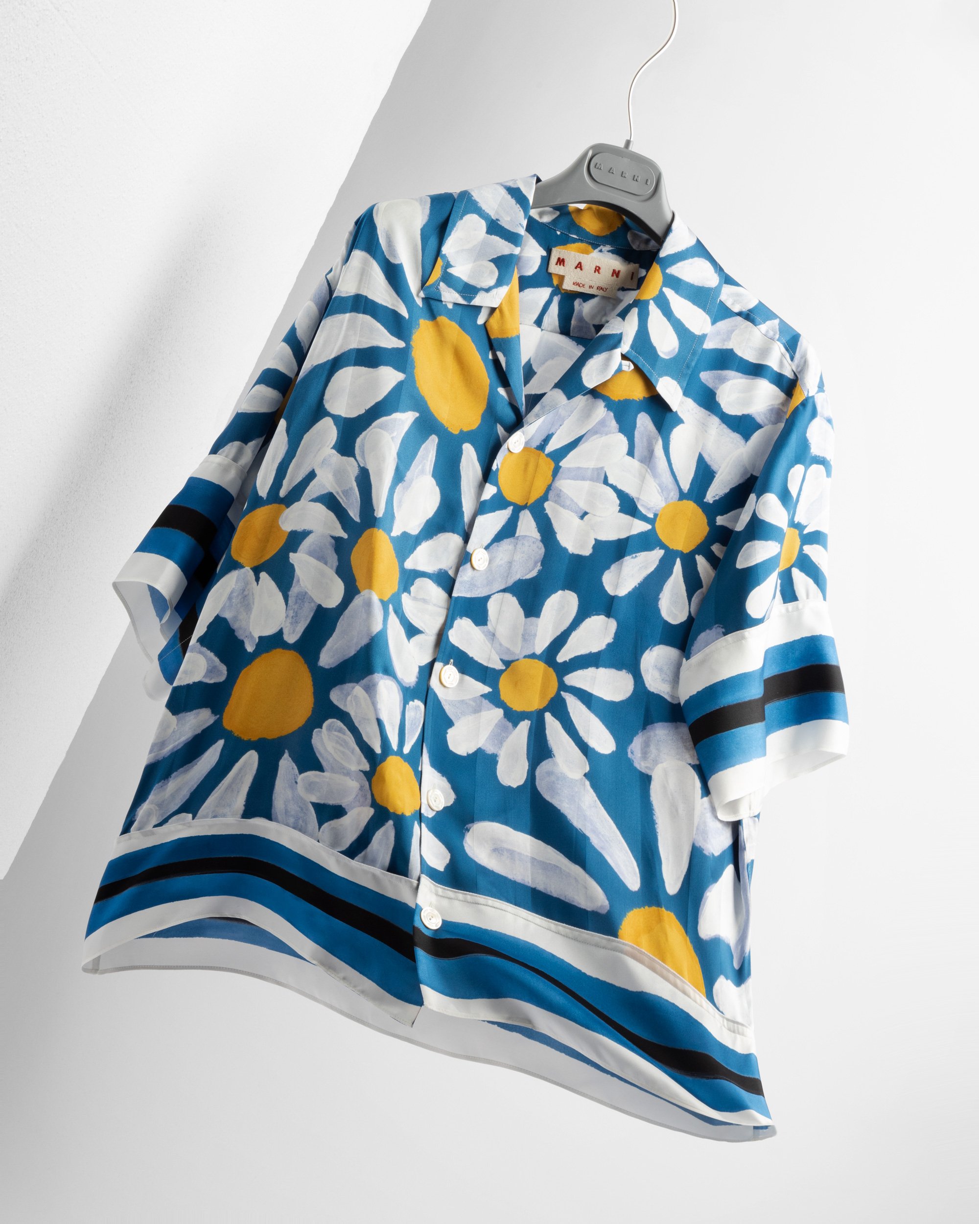 marni-daisy-print-shirt-cama0466q0-eub56.jpg