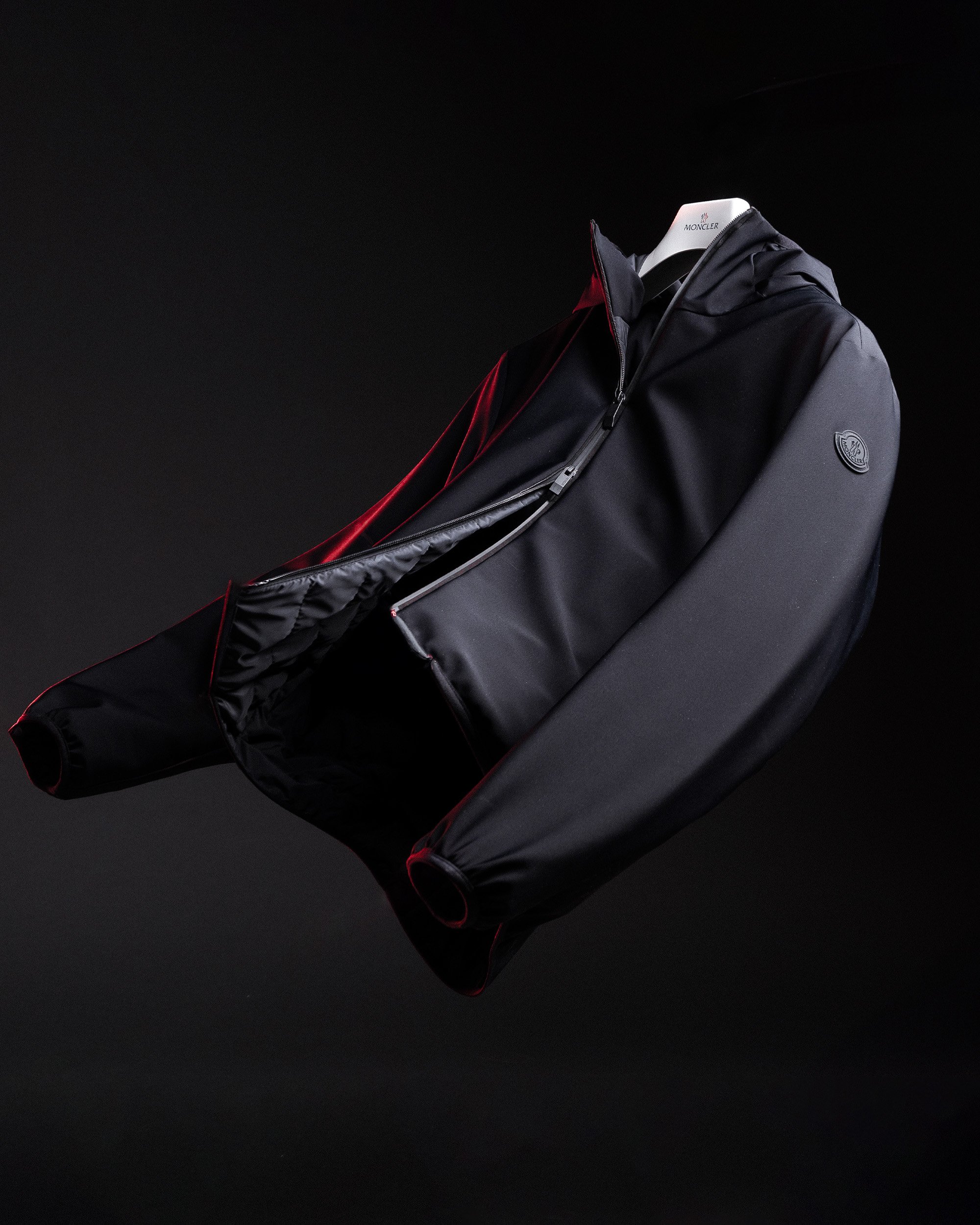 09.12.2024_Moncler_Instagram_2000x2500.jpg