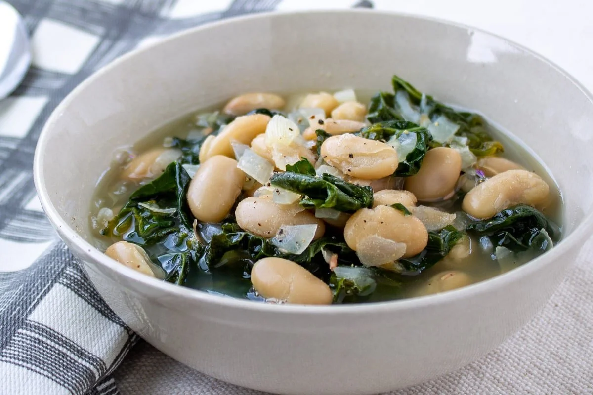 Kale and white bean soup
