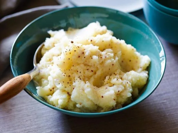 Mashed potatoes with turnip