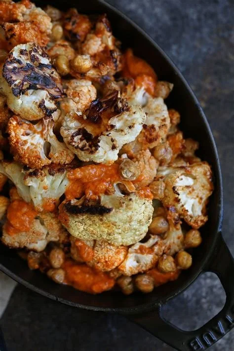 Spiced Roasted Cauliflower with Crispy Chickpeas&nbsp;