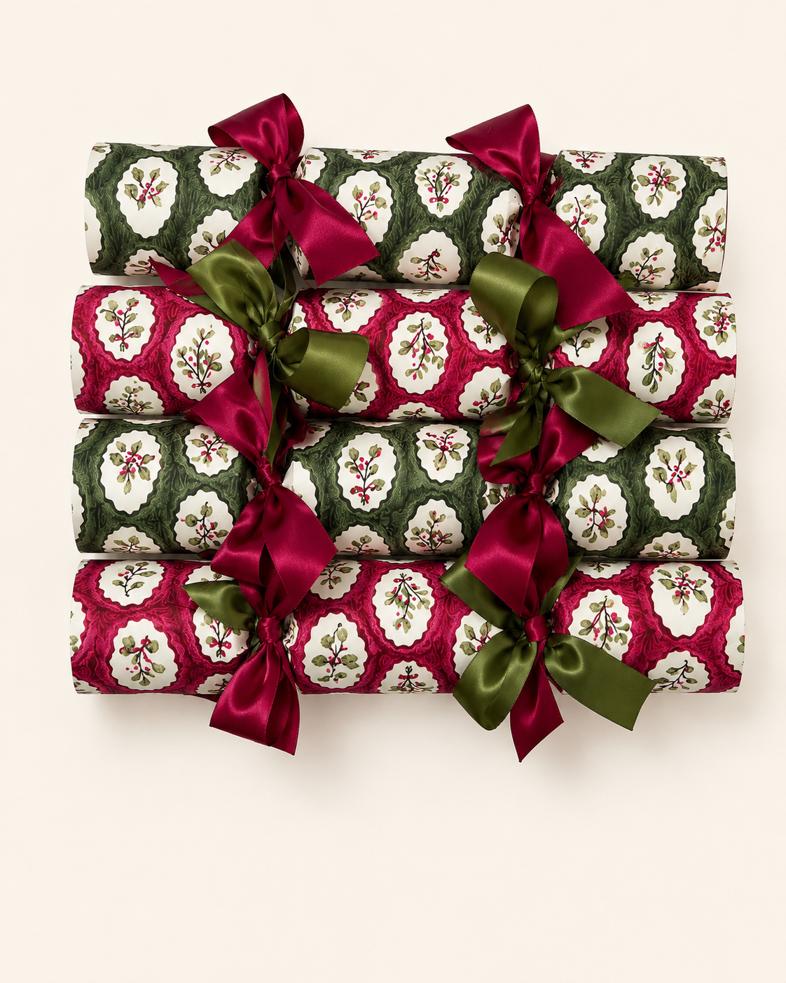 Scalloped festive mix