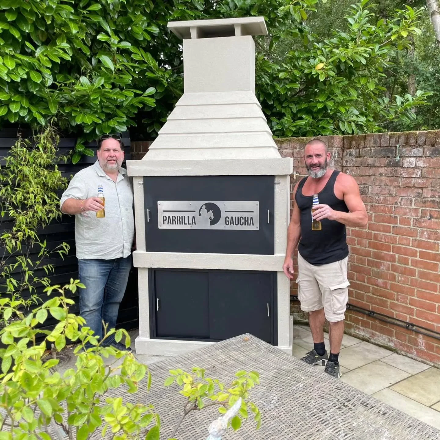 🔥 Scott&rsquo;s Asado Journey: From Argentina to His Garden in the UK 🔥🇬🇧

Meet Scott, our latest parrilla enthusiast! After spending three incredible weeks soaking in the culture, landscapes, and asados of Misiones, Buenos Aires, and Patagonia, 