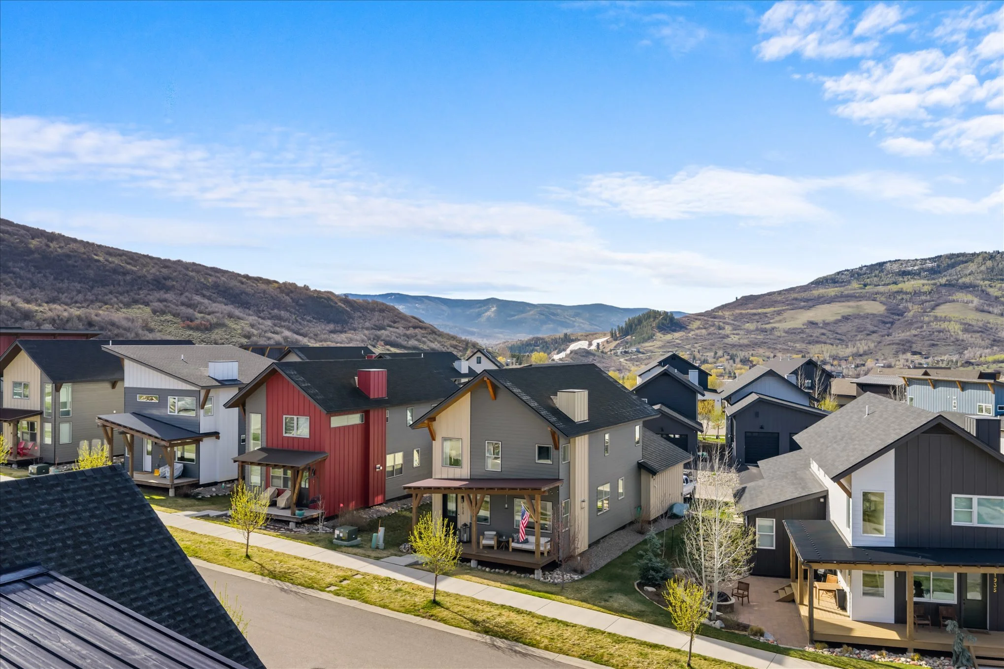 07-Spring Exterior.jpg