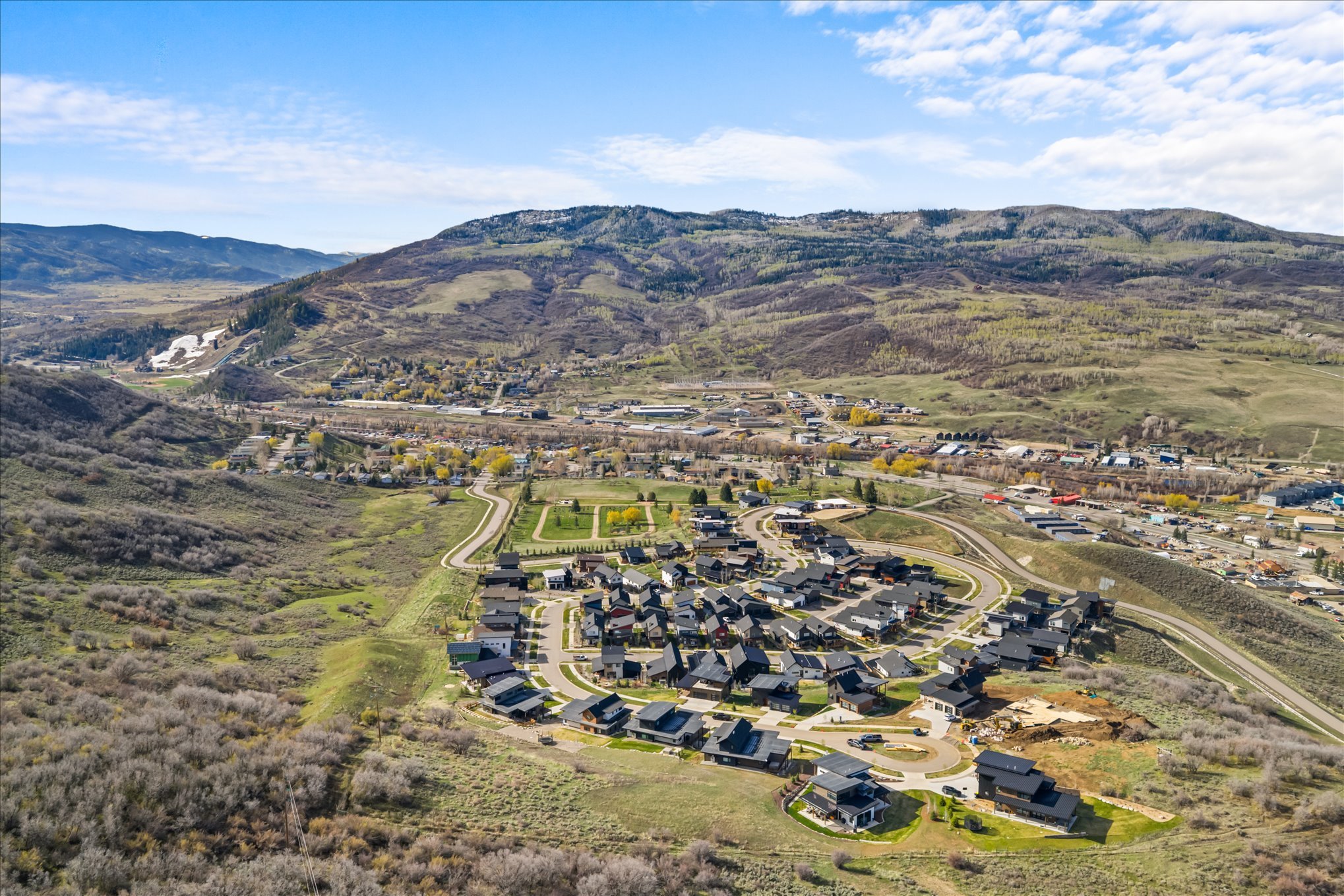 10-Spring Exterior.jpg