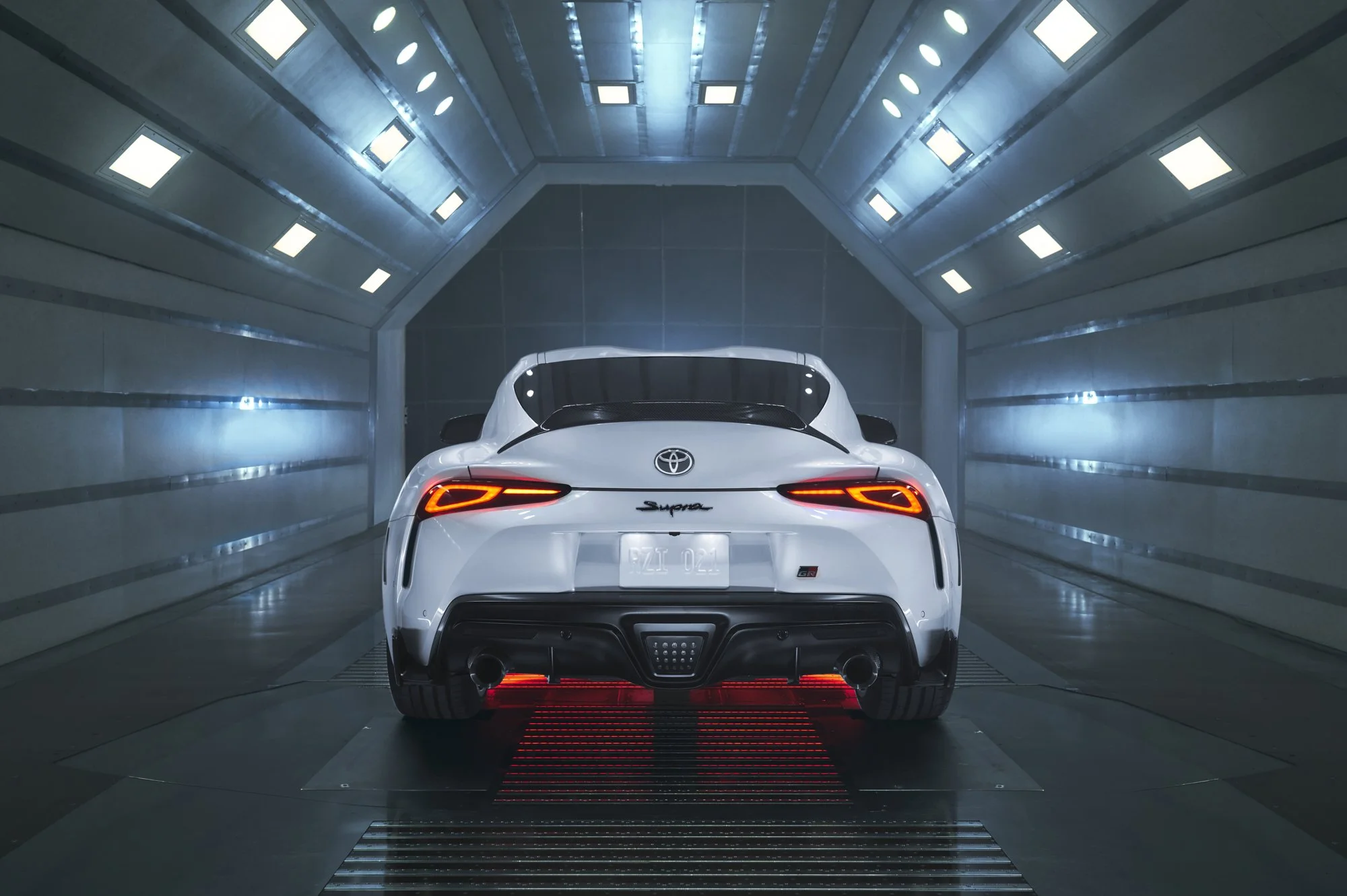 SS2210324-035C-Rear_WindTunnel_0667.jpg