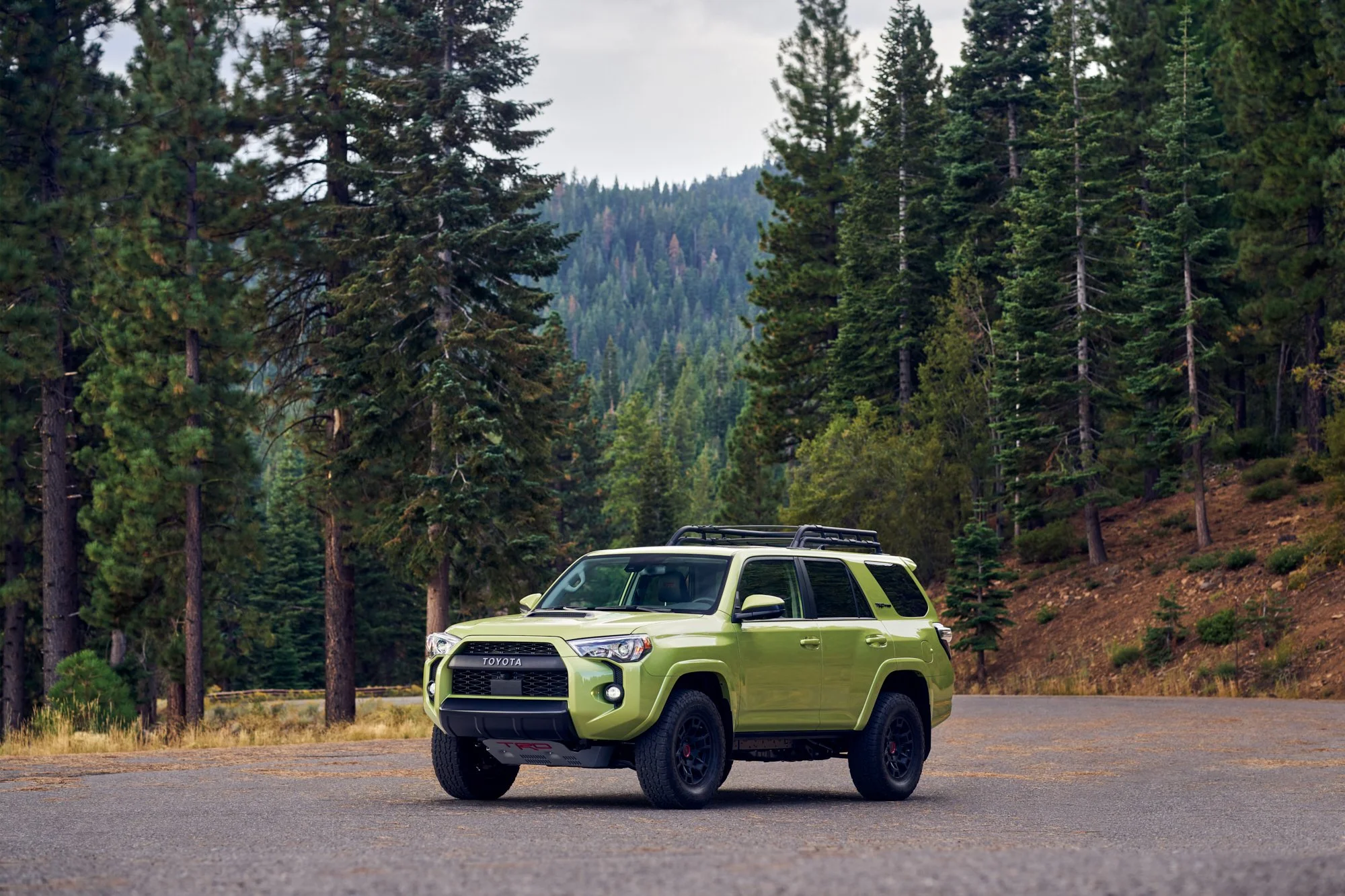 SS-2220912-NS-07-Location02-4Runner-Static-1326-R2.jpg