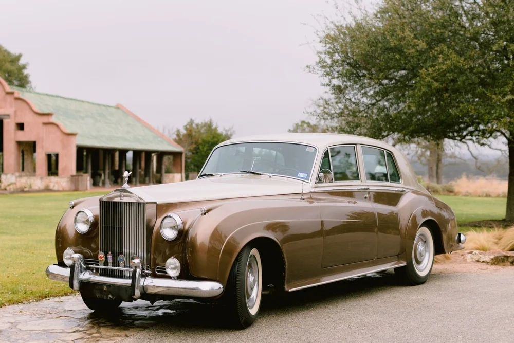 Vintage Car Rental for Wedding & Photoshoot in Austin & Texas