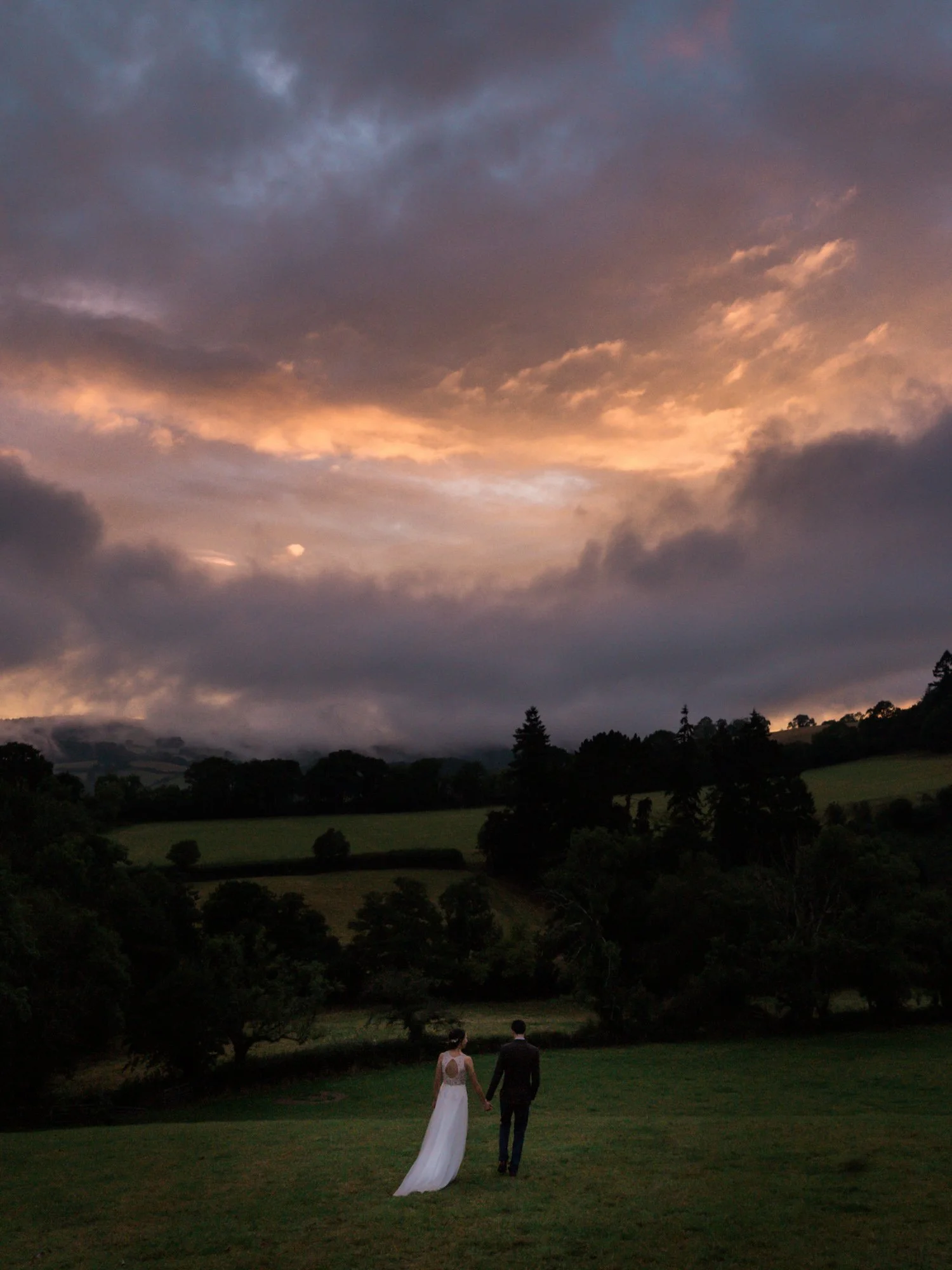 1 - Emma & Alex - The Great Barn, Devon. 18.09.21. 6620.jpg