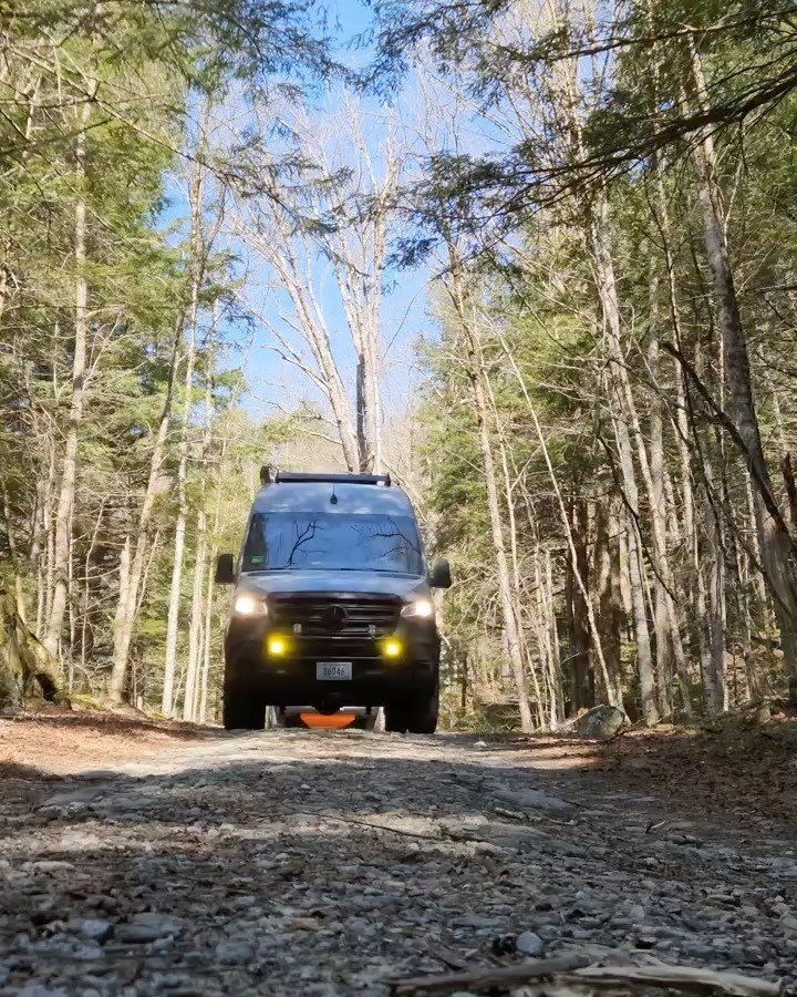 And we&rsquo;re out! Great weekend boondocking around VT with @c_abayomi. Caught opening weekend at Perry Hill. Had a blast at the @watavt Gravel Grinder with @bsaint16. Finished the weekend at @stowetrails Cady Hill.
*
*
*
#vermont #getoutside #ride