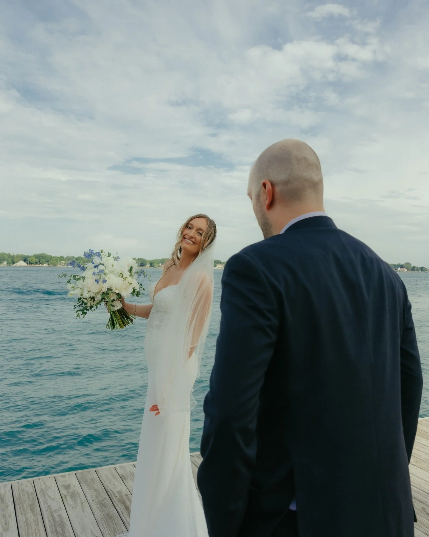 Why you should book the engagement session 💫 
Yes they are a &ldquo;warm up for the big day&rdquo;, I&rsquo;m sure you&rsquo;ve heard that a million times.  But what&rsquo;s not talked about enough is that they are another time capsule of your love.