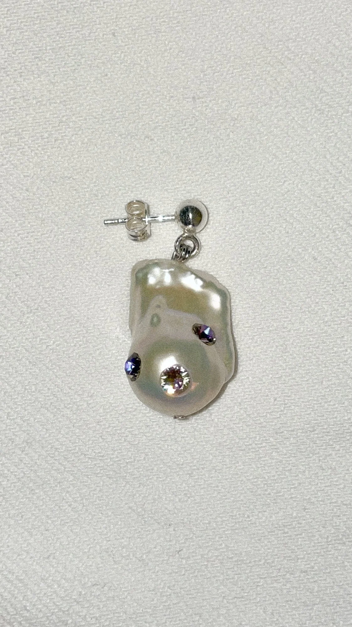 Crystal pearl earrings