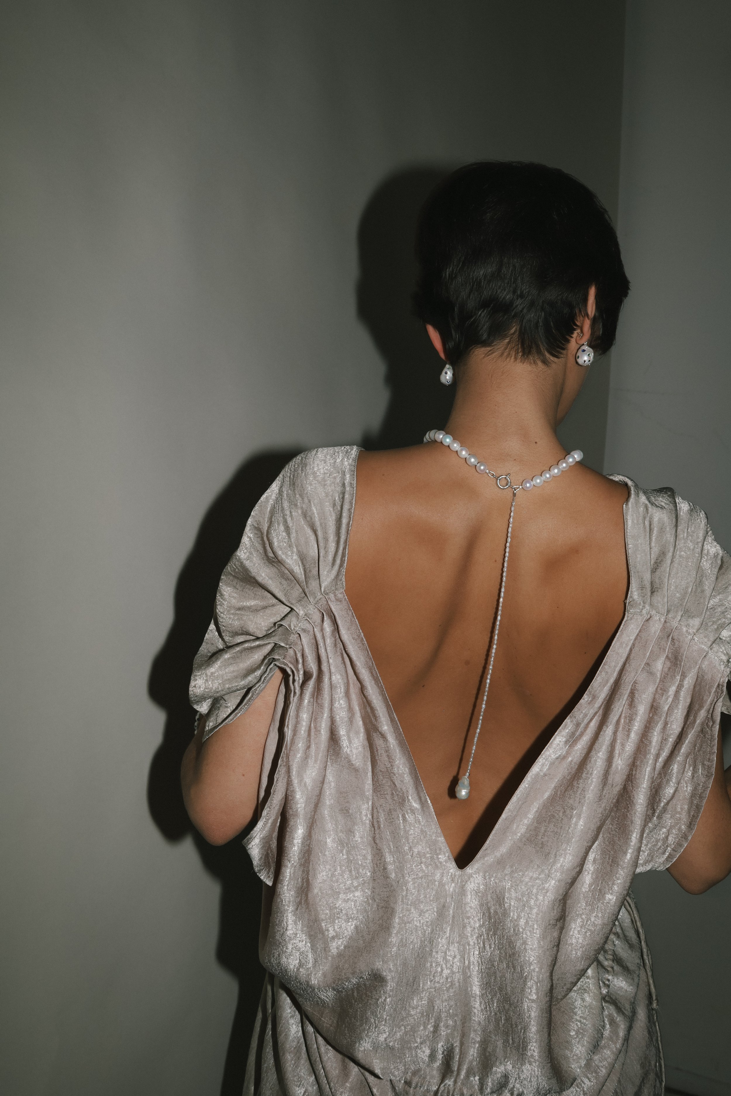 Back chain pearl