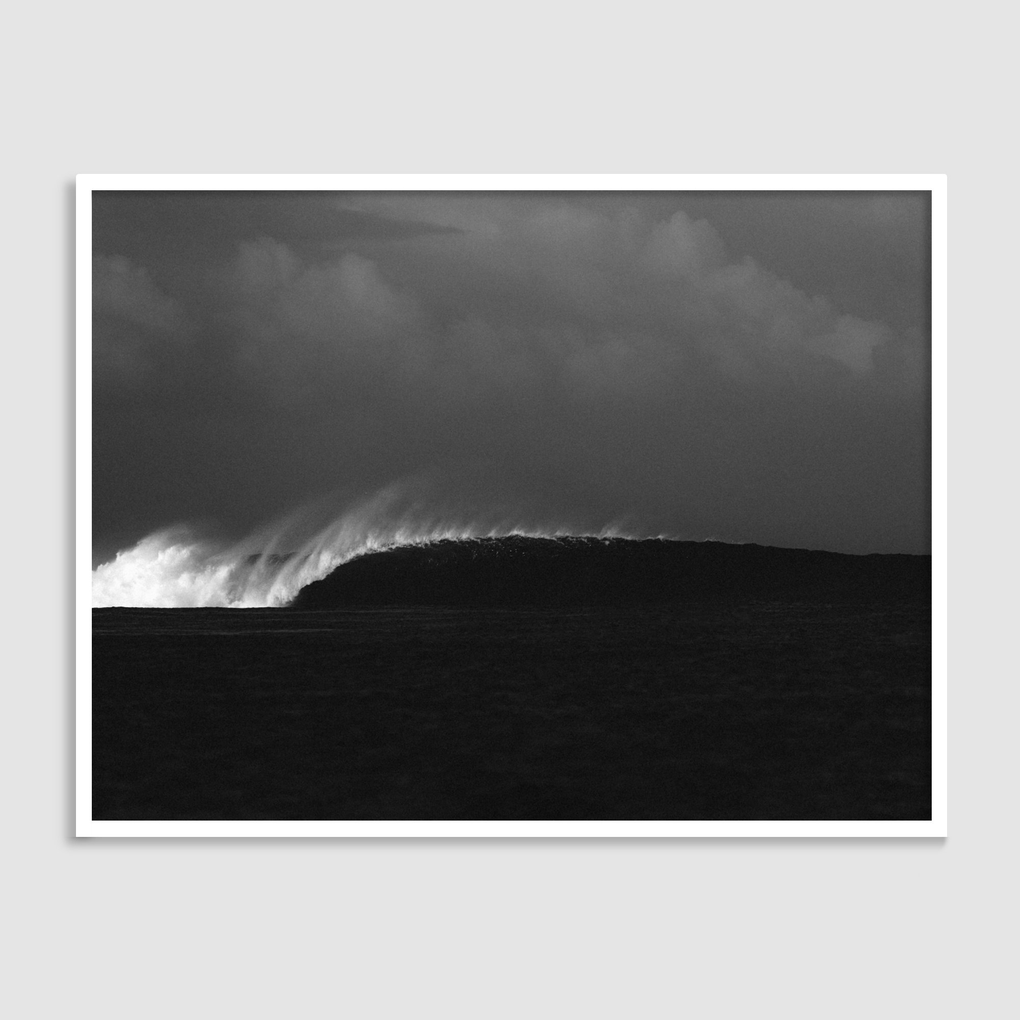 mattcbauer-cloudbreak-fiji-set-wave-full-bleed.jpg