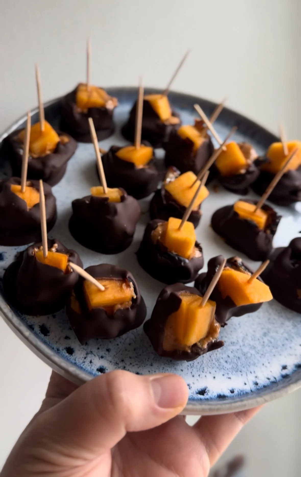 Postpartum-kehon ravitsemus talvikaudella – Nämä ruoat tukevat palautumista