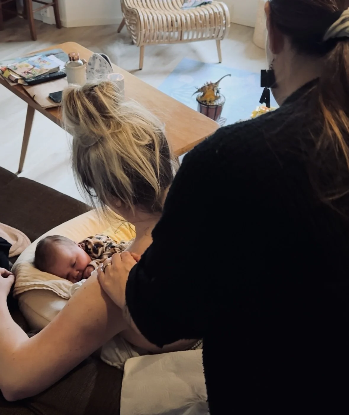 Milloin kutsua postpartum-doula kotiin?