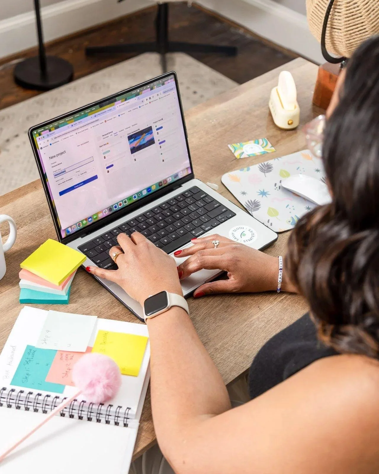 What if your workday felt like this?

Quiet laptop clicks. Sticky notes with just the essentials. Coffee in hand, but no frantic to-do lists. I build my days around the sloth&rsquo;s secret: slow, steady focus and permission to pause.

Here&rsquo;s t